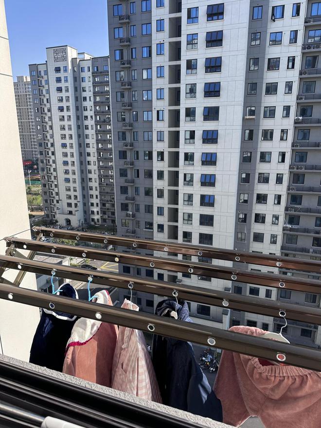 晾衣做法太高明了拍给大家瞧瞧快学起来凯发k8国际娱乐首选福建发现一户人家(图7)